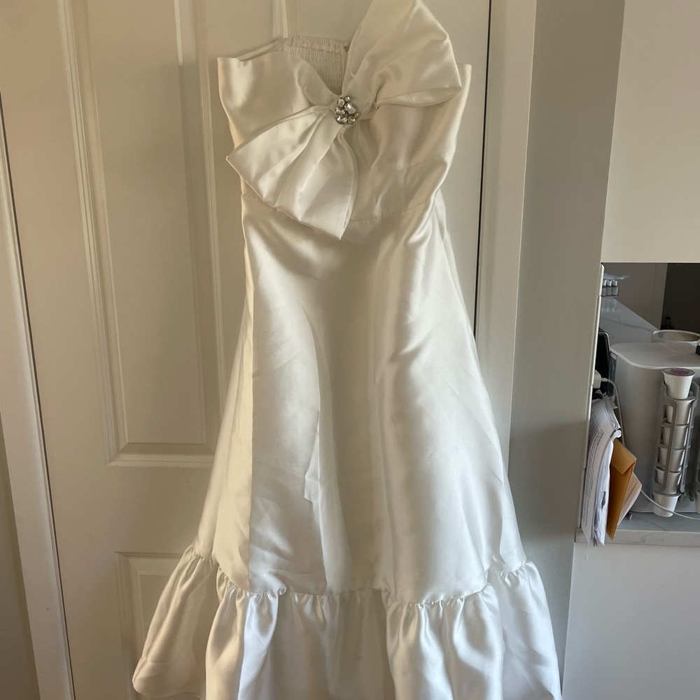 Anthropologie Ivory Satin Strapless Wedding Dress with Bow